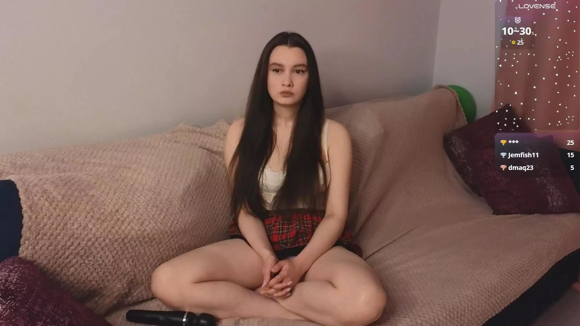 MaeBrookhouse on Cam4 