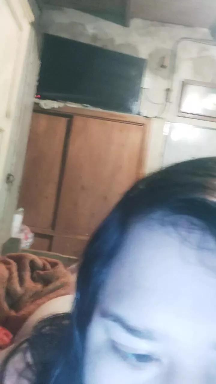 Marianaemenenti on Cam4 