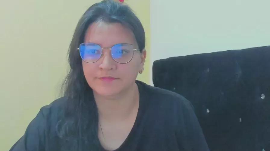 marilyn_Garcia on Cam4 