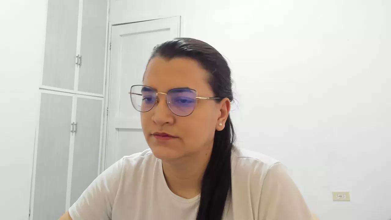 marilyn_Garcia on Cam4 