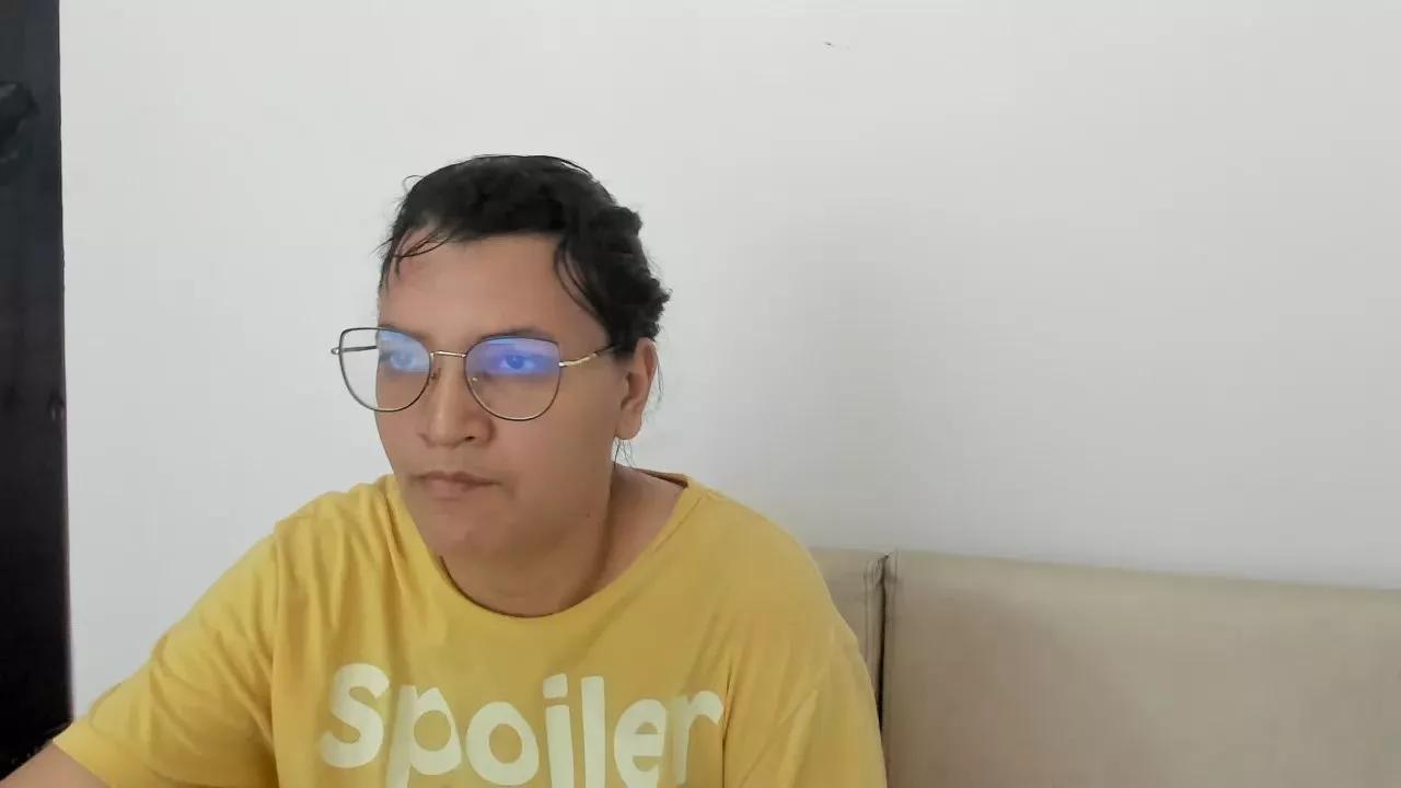 marilyn_Garcia on Cam4 