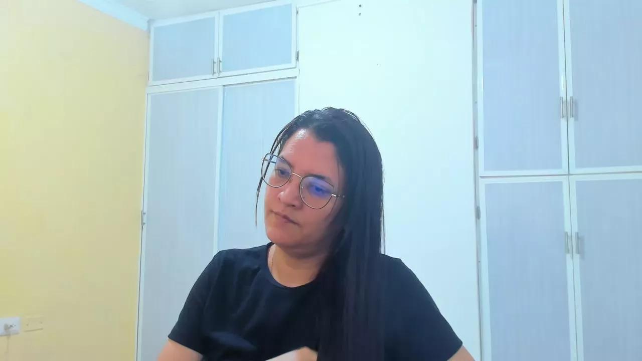 marilyn_Garcia on Cam4 