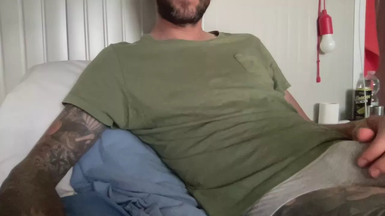 Offline mariojordan1 on Cam4