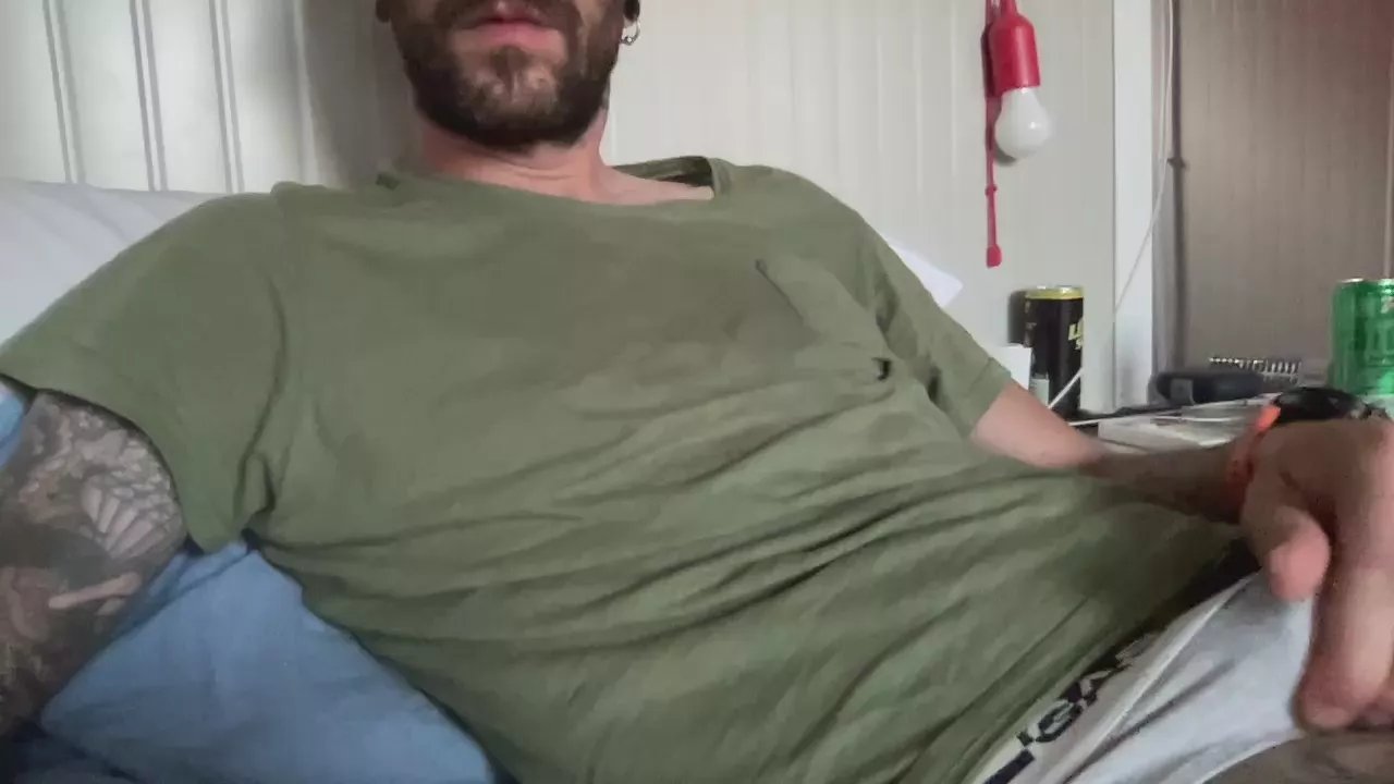 Offline mariojordan1 on Cam4