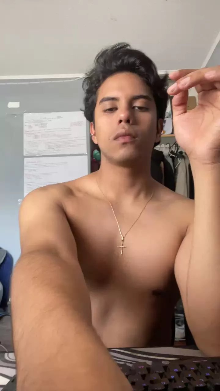 Offline martinvbs on Cam4