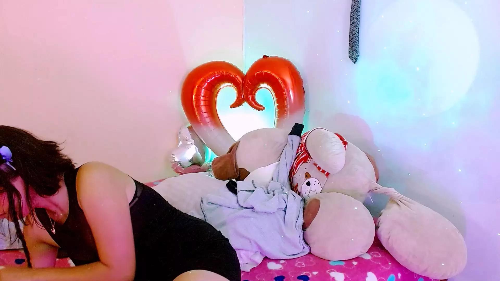Mattilda18 on Cam4 