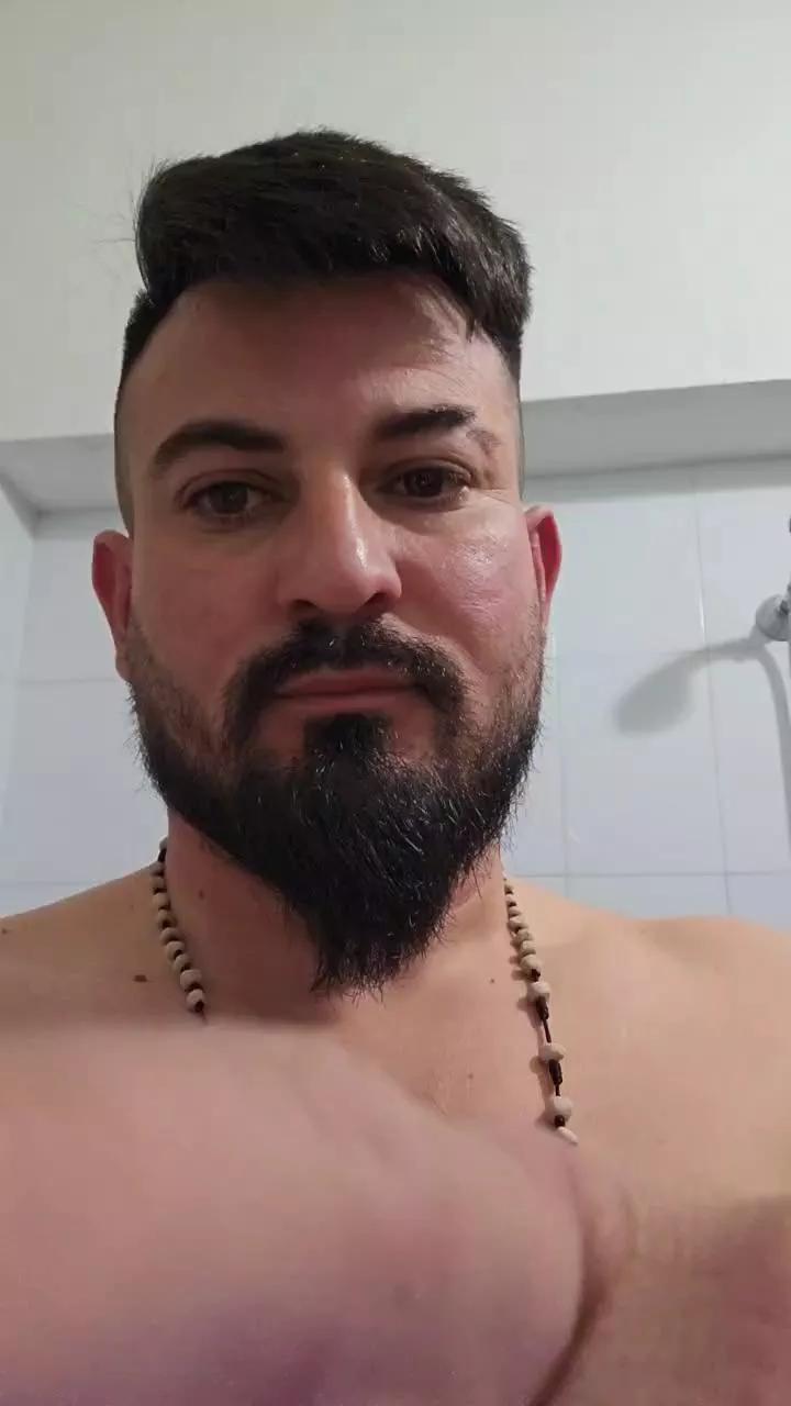max18018 on Cam4 