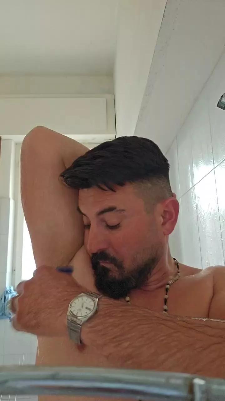max18018 on Cam4 