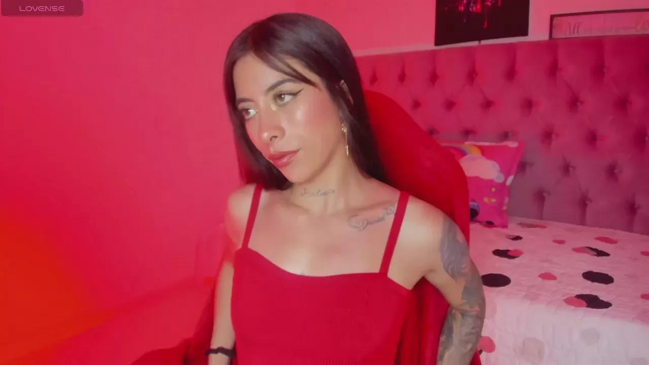 Mazikeenx on Cam4 