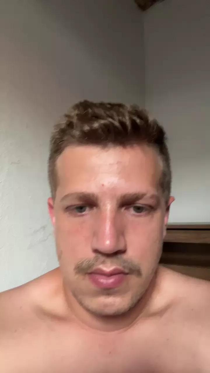 Mefil on Cam4 