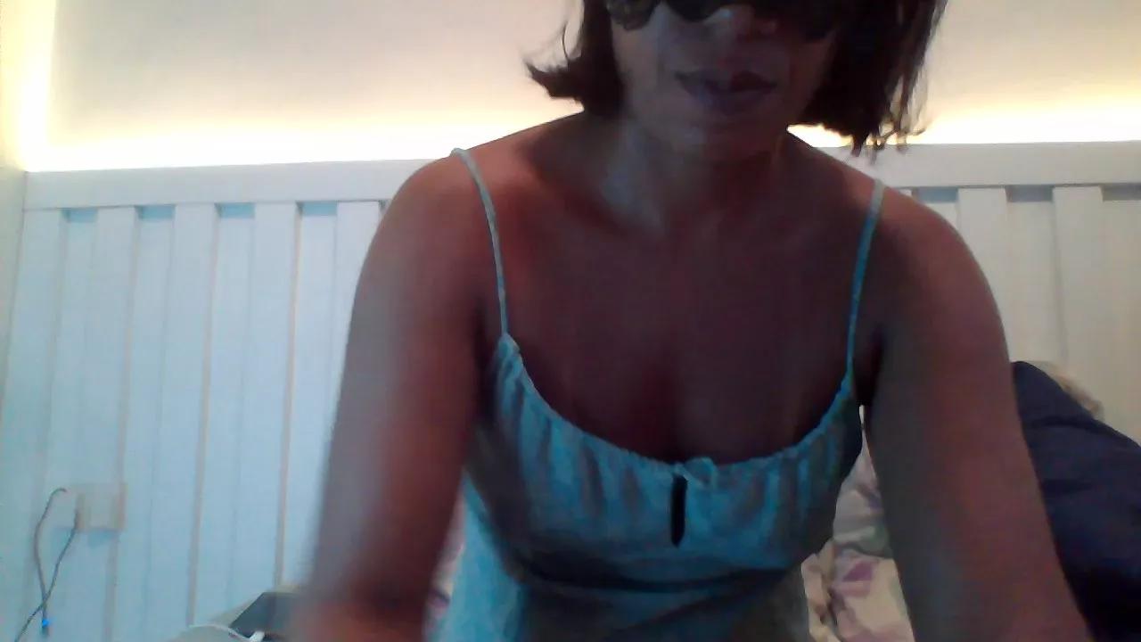 MelaineF on Cam4 