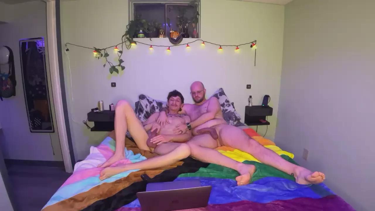 MidwestX2SOS on Cam4 