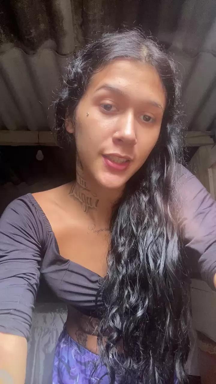 Mihsapeka on Cam4 