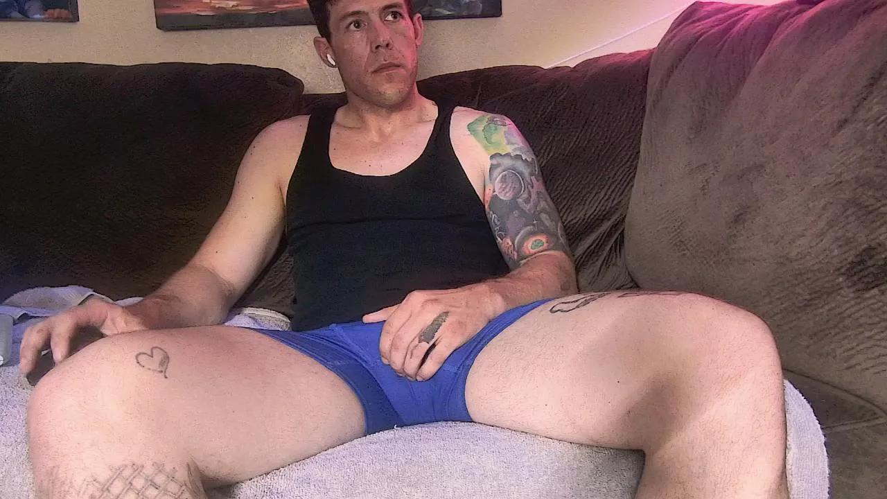 Mike__Oxlong on Cam4 