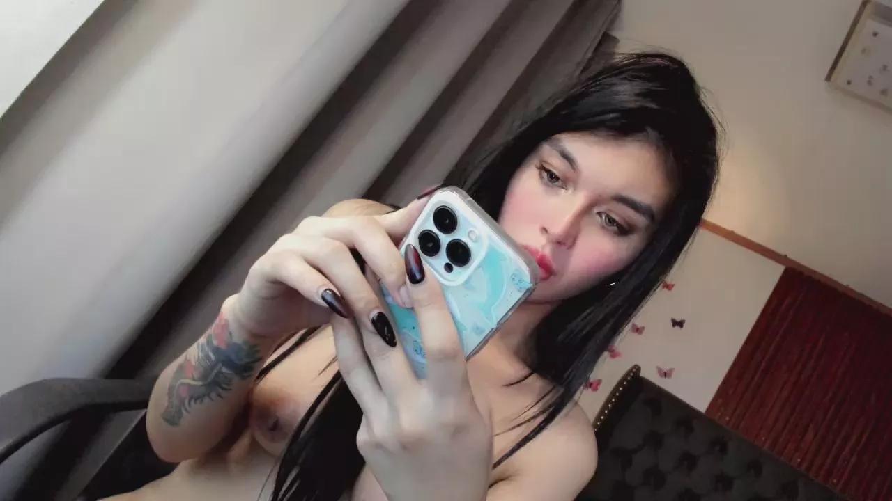 mjprettyxx on Cam4 