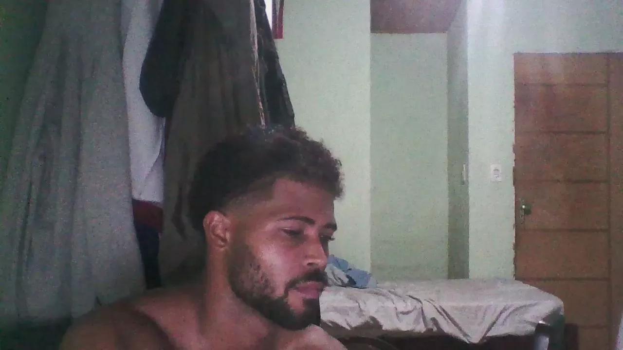 MlkCariocaNovin on Cam4 