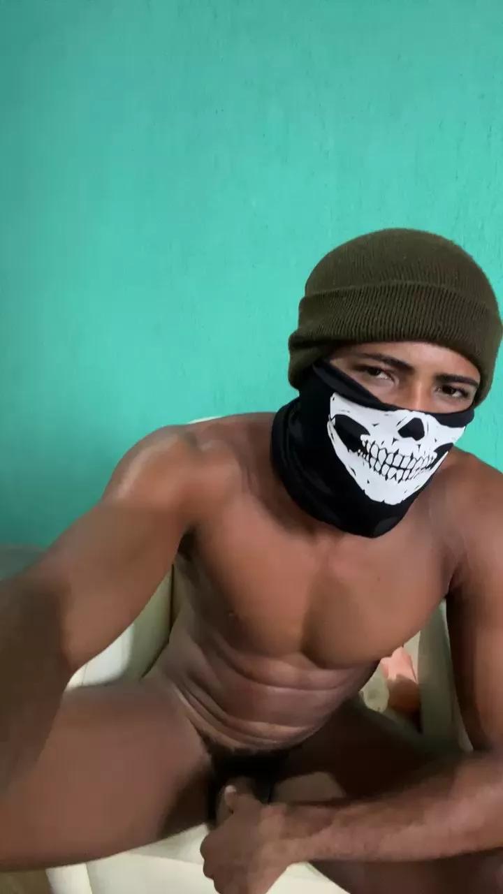 MlkCariocaNovin on Cam4 