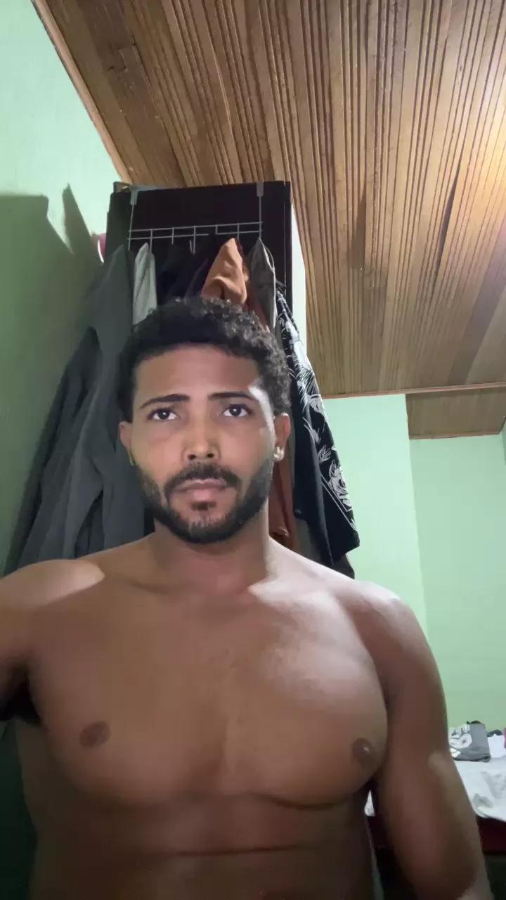 MlkCariocaNovin on Cam4 