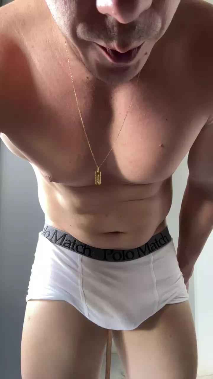 mrc_00200 on Cam4 