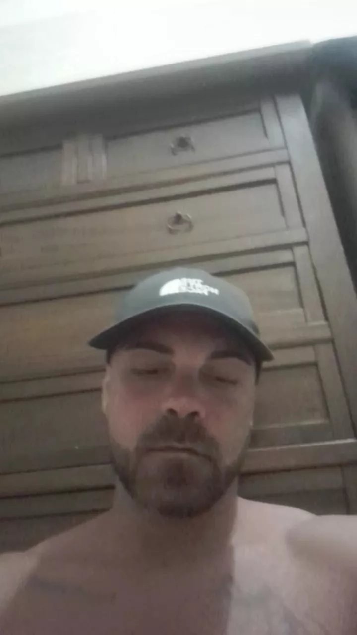 Offline napoletano193 on Cam4