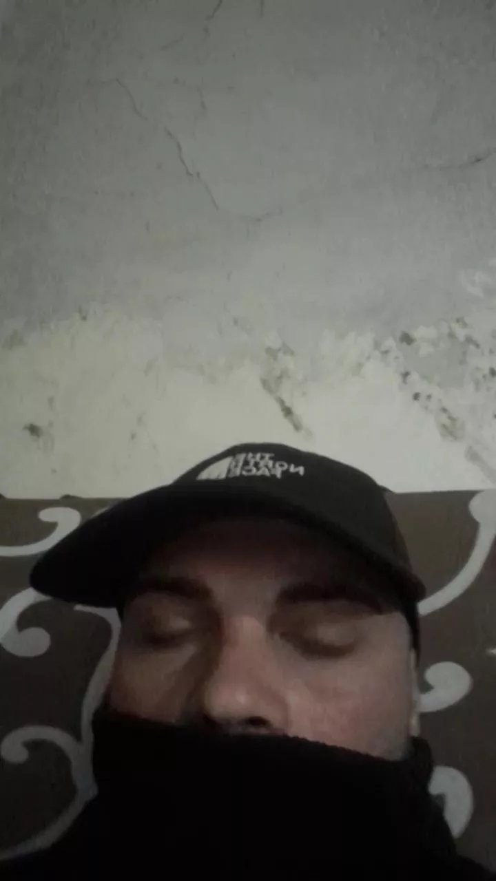 Offline napoletano193 on Cam4