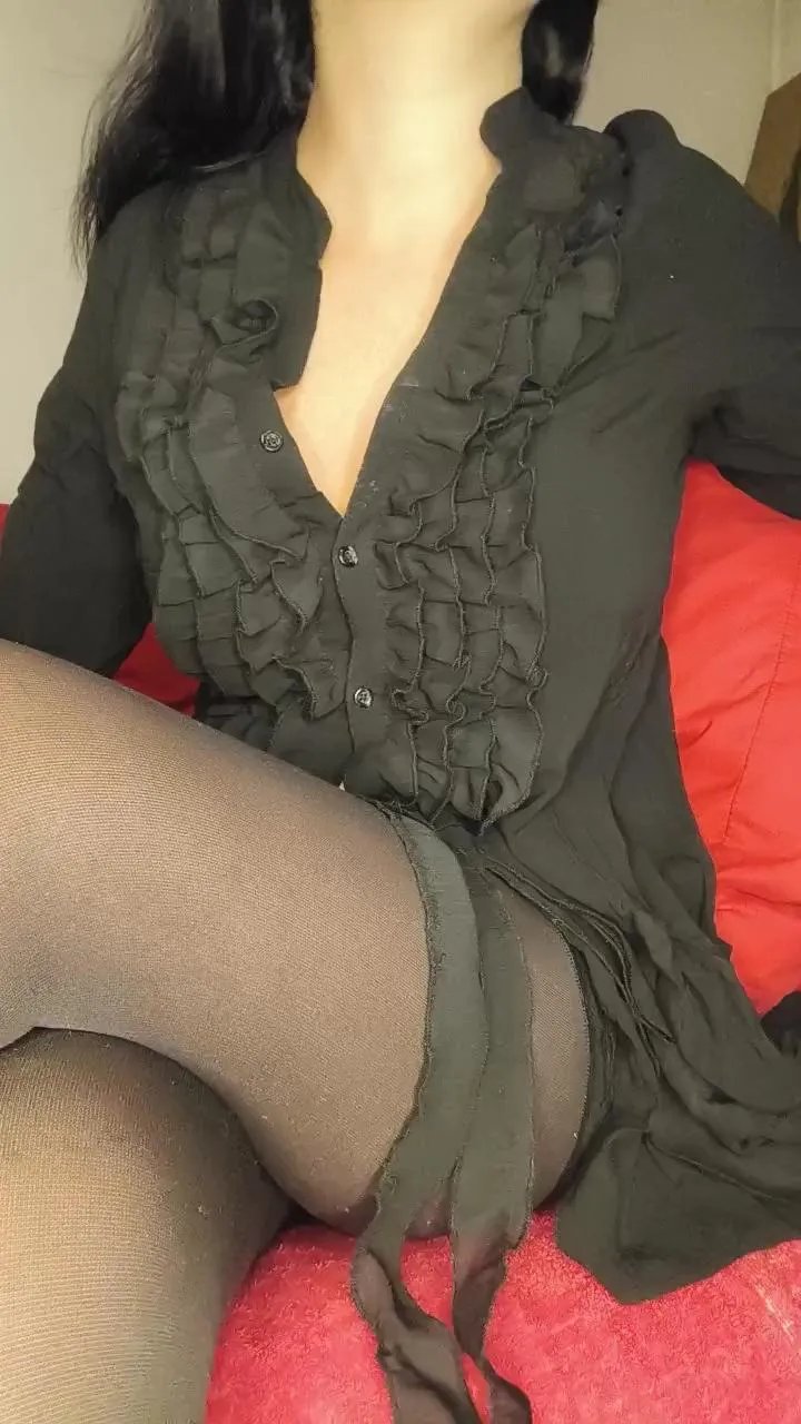 Offline Nico_love10 on Cam4