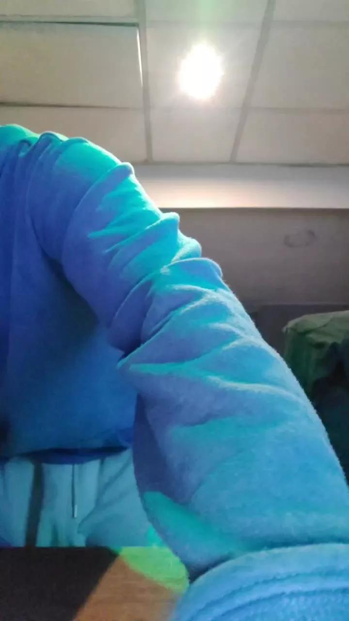 Nicoliss69 on Cam4 