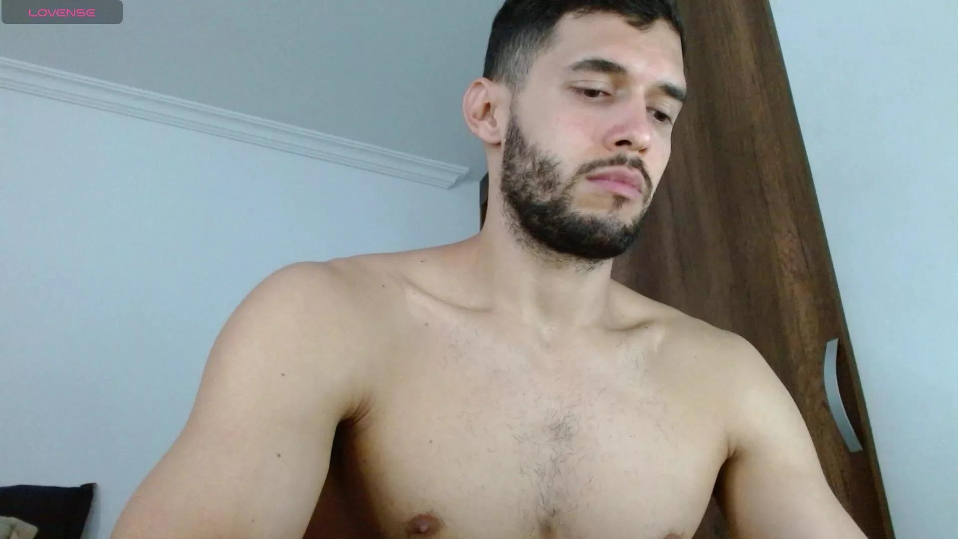 noah_jhonsonn on Cam4 