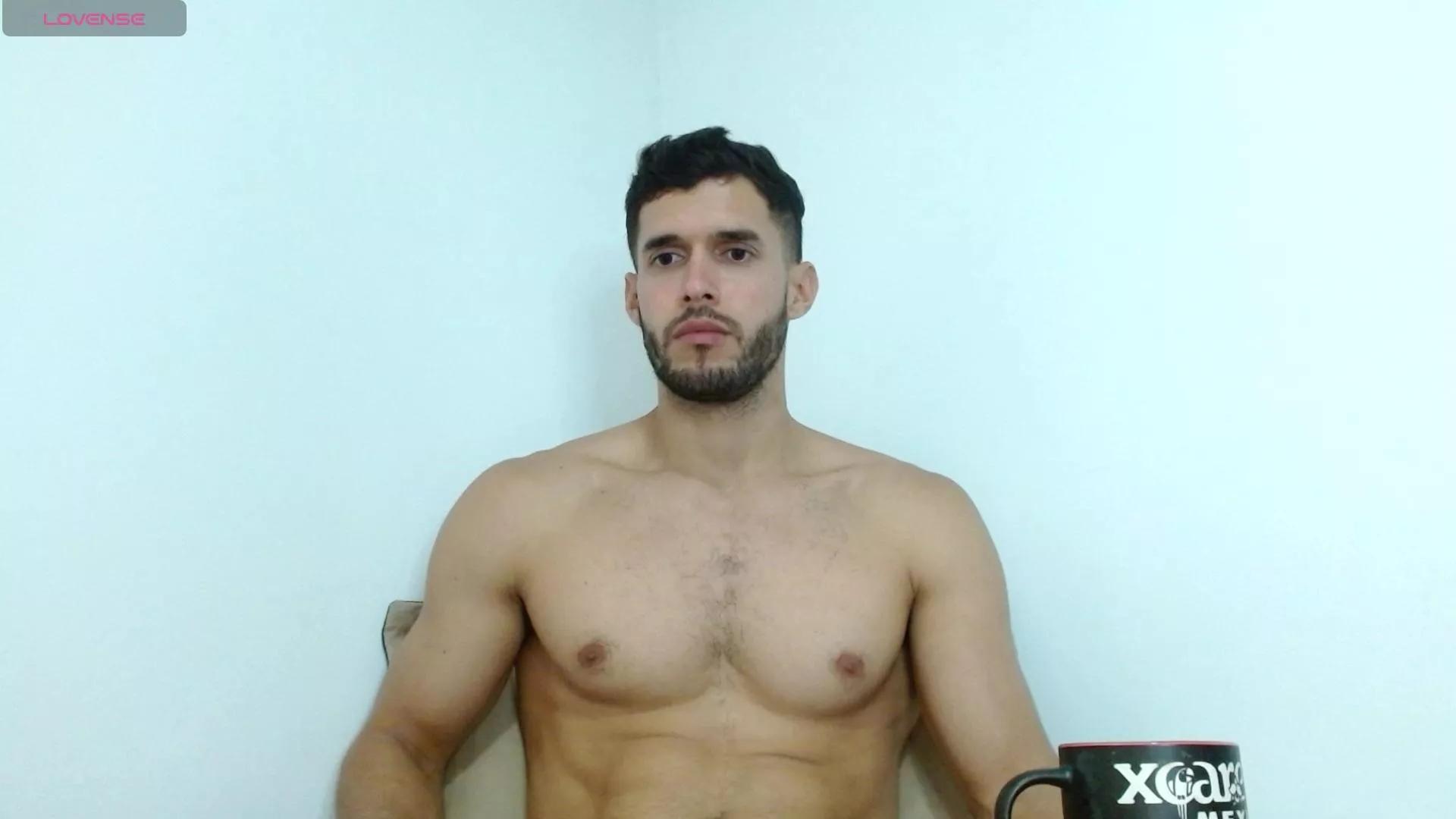 noah_jhonsonn on Cam4 