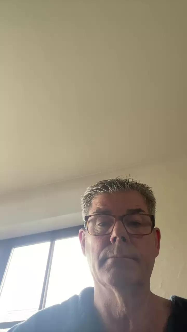 oldiehot1957 on Cam4 