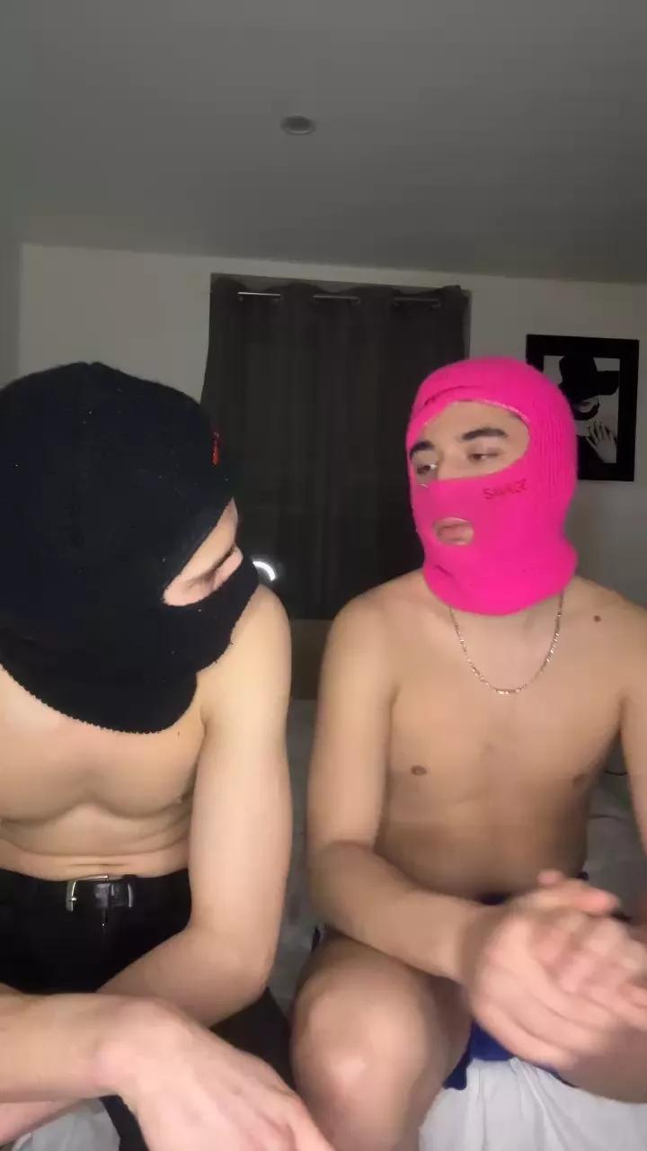 pablo2762 on Cam4 