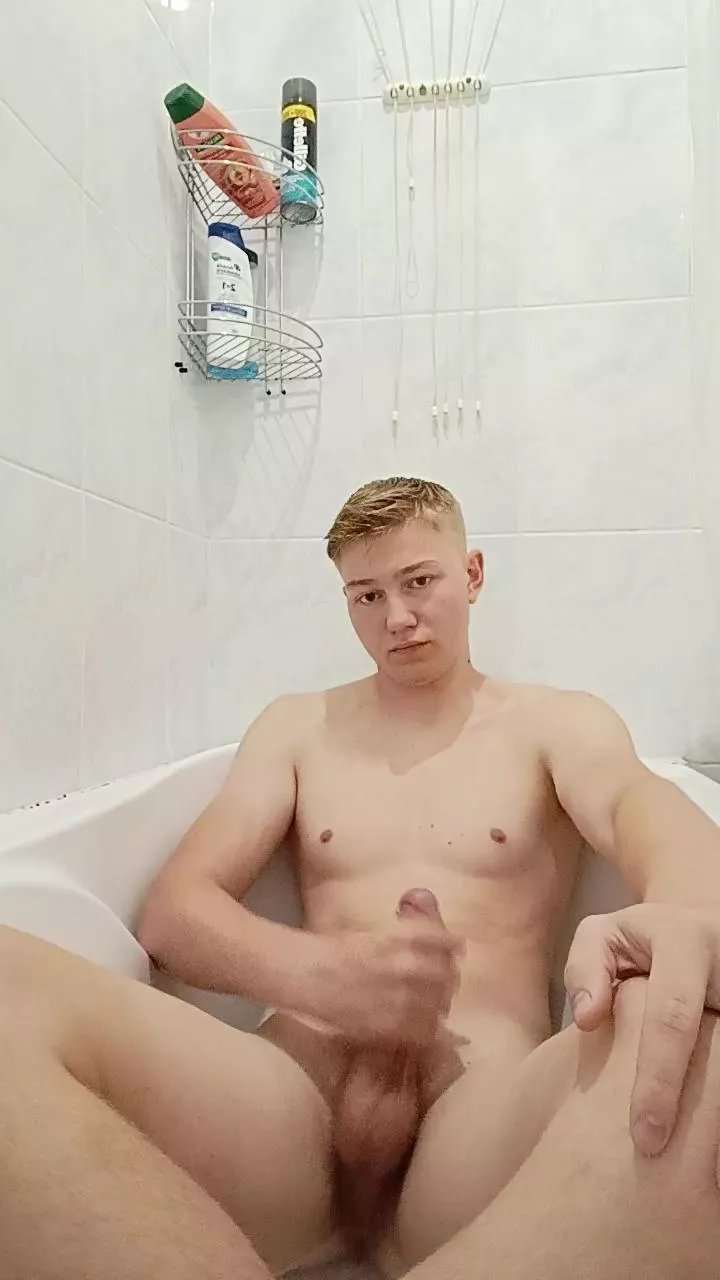 Offline Paskovchik on Cam4