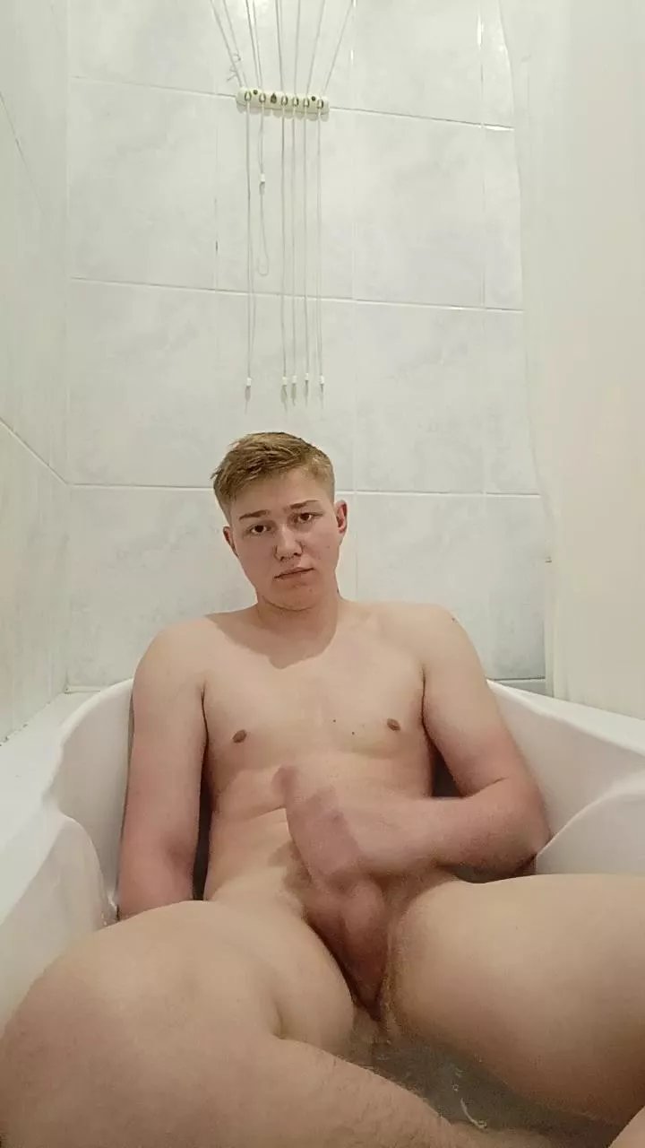 Offline Paskovchik on Cam4