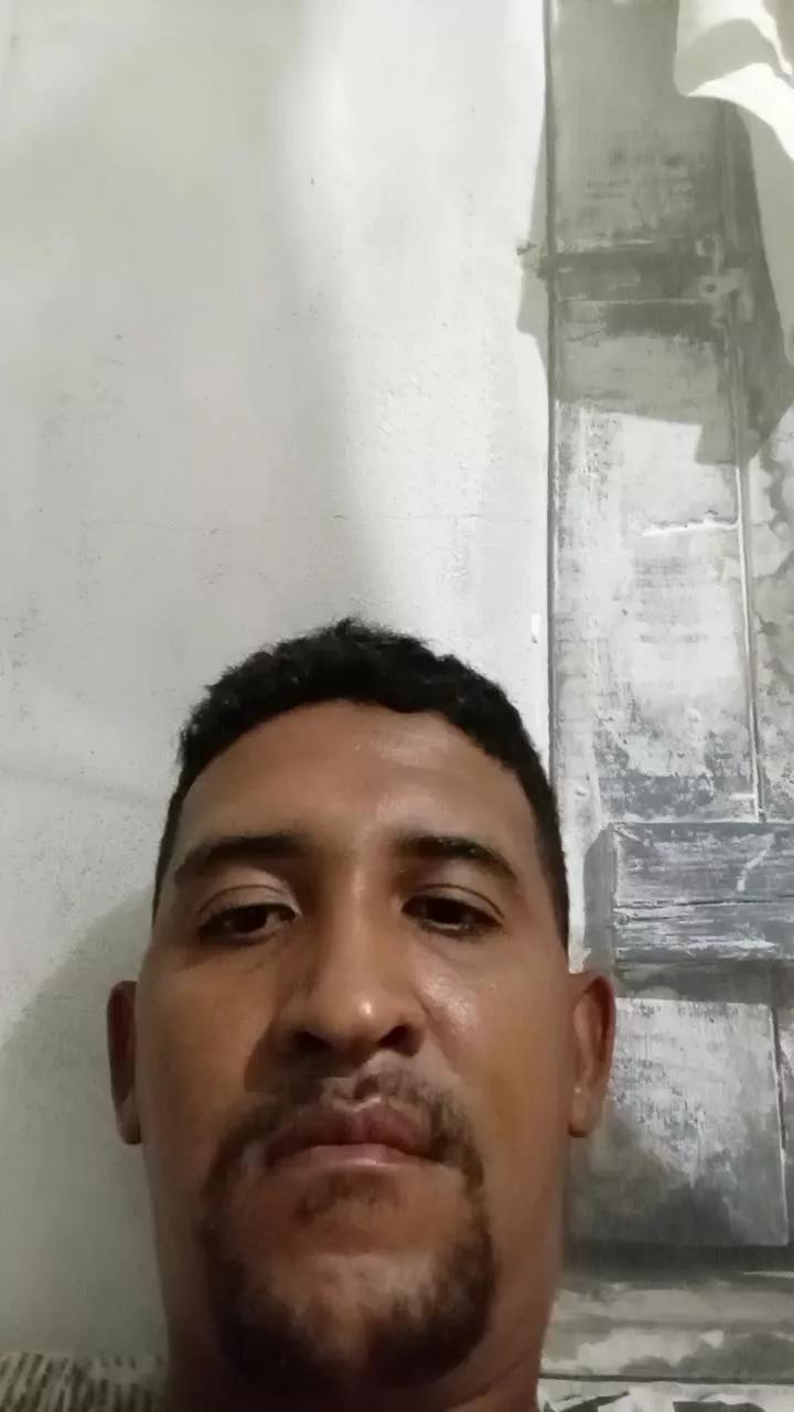 pauzudo25ju on Cam4 