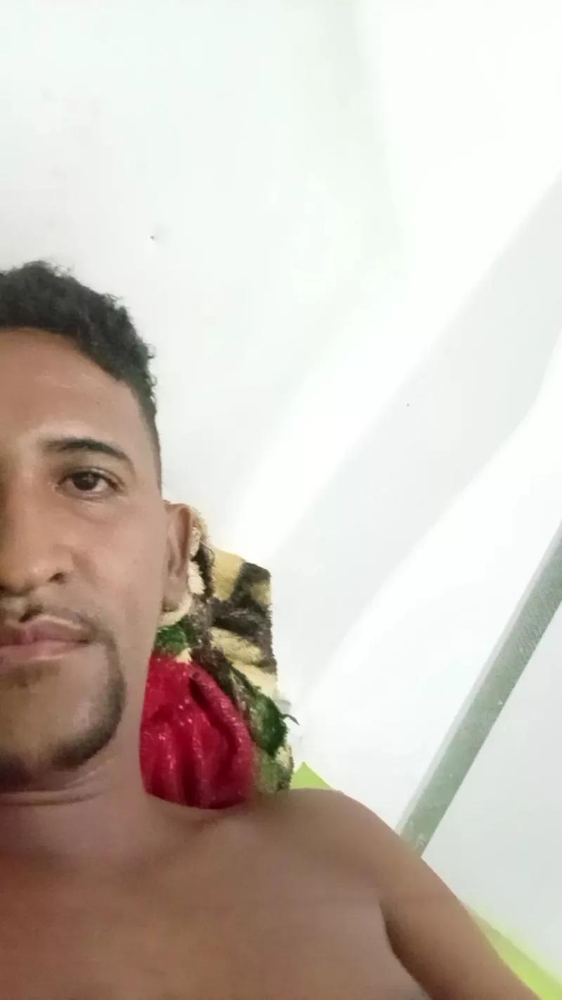pauzudo25ju on Cam4 