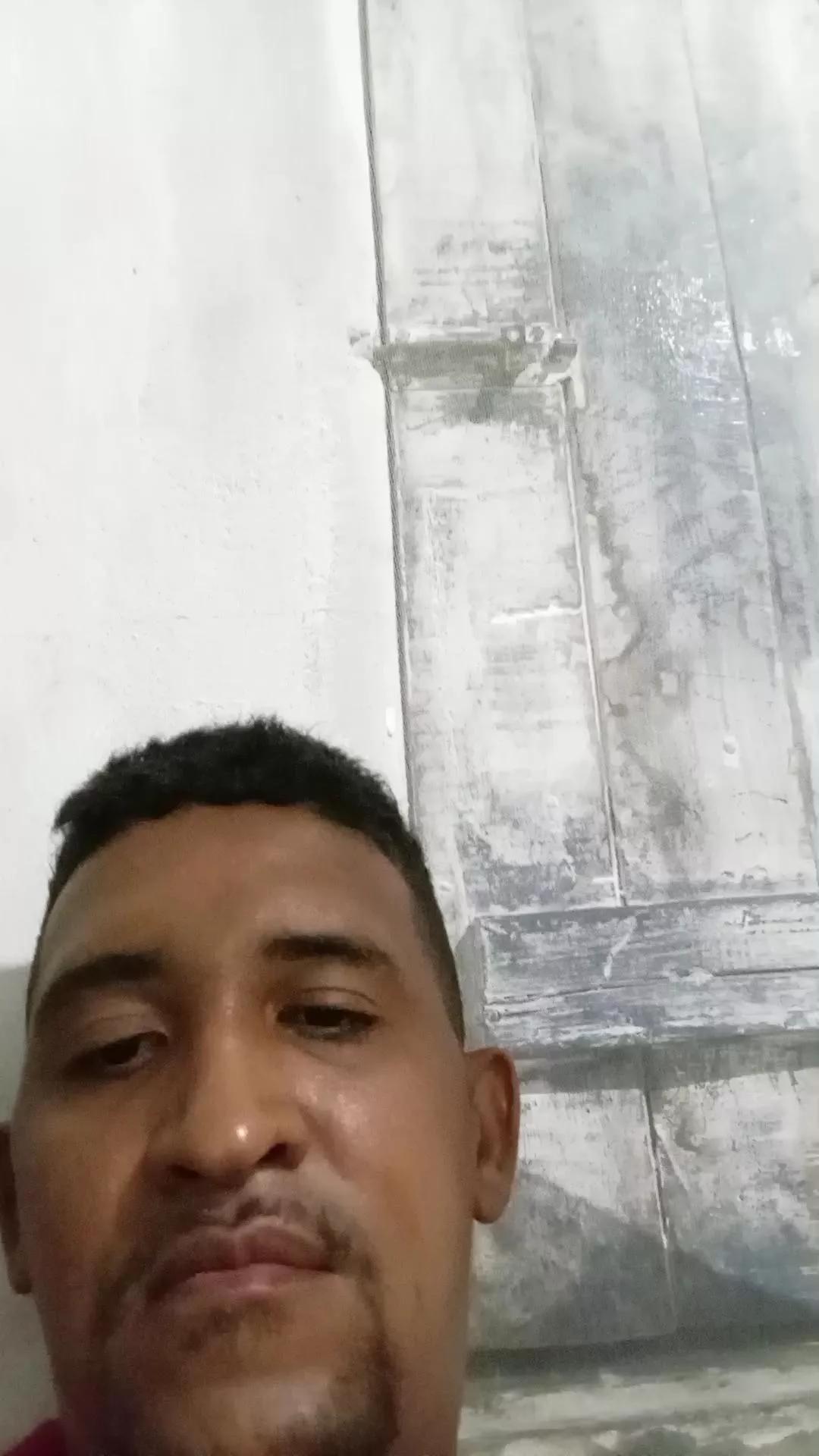 pauzudo25ju on Cam4 