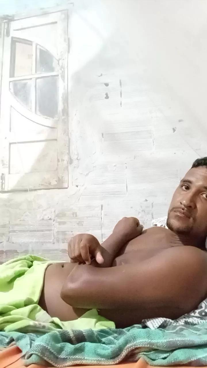 pauzudo25ju on Cam4 