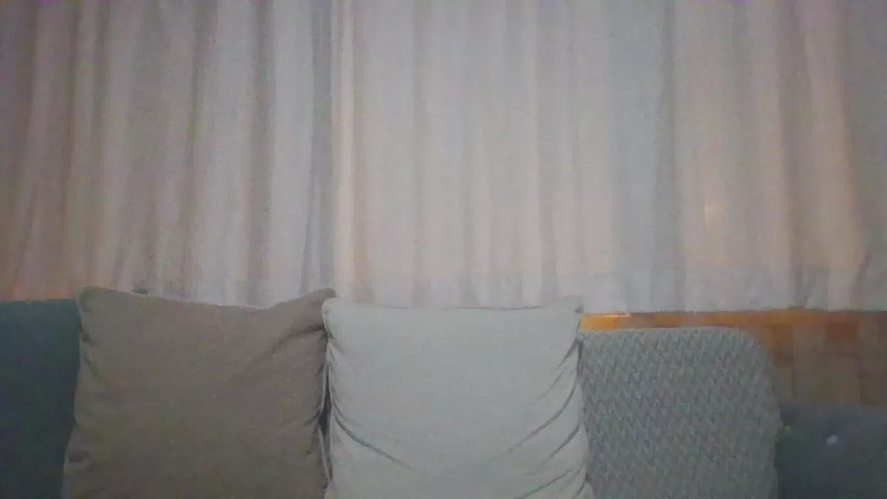 pigeon1111 on Cam4 