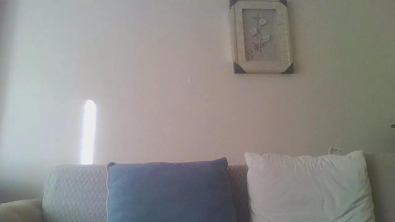 pigeon1111 on Cam4 