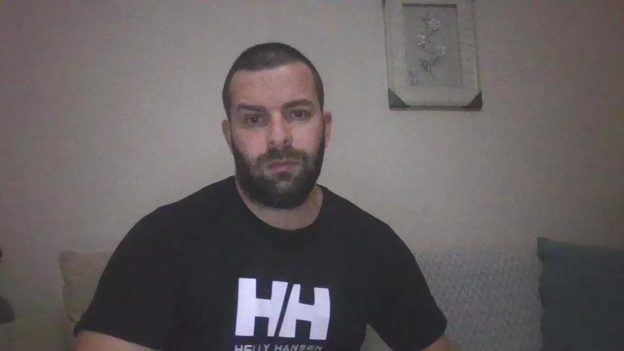pigeon1111 on Cam4 
