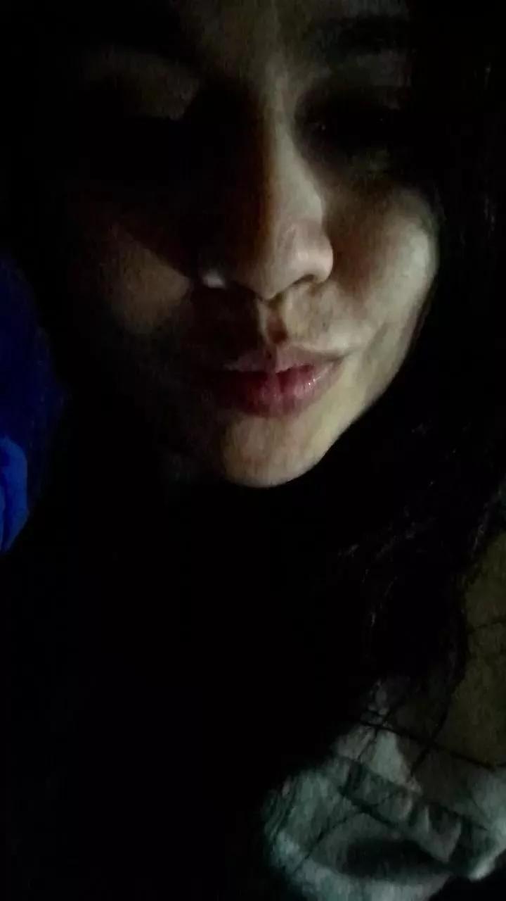 pilar34 on Cam4 