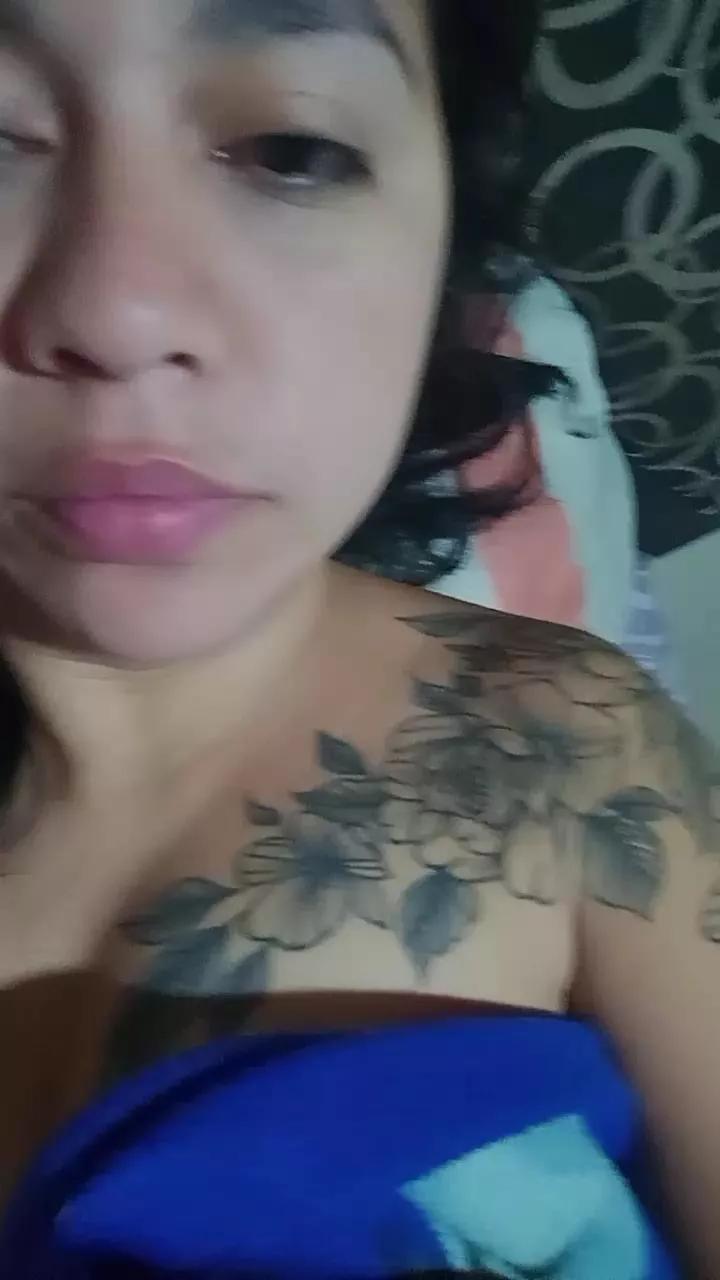 pilar34 on Cam4 