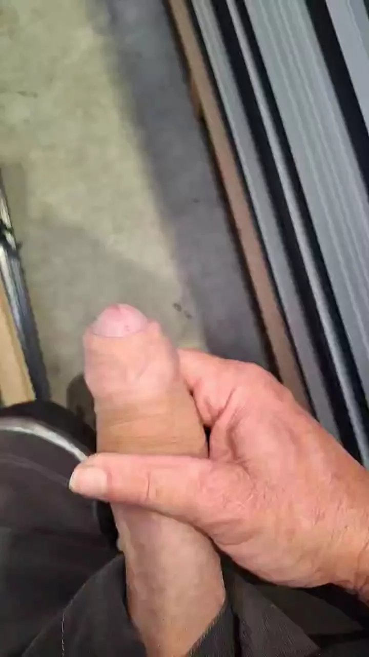 Offline plaisir442 on Cam4