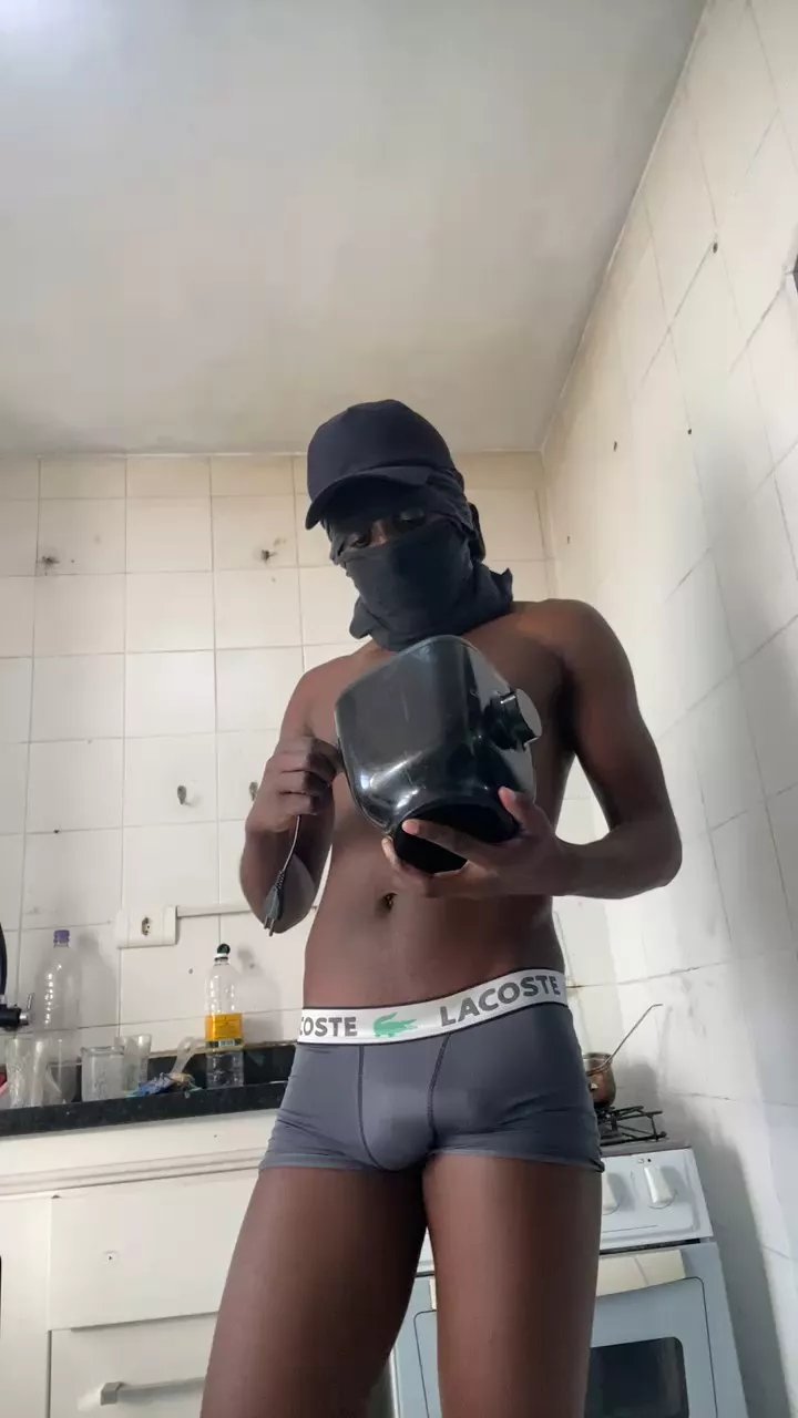 Offline Preto4m on Cam4