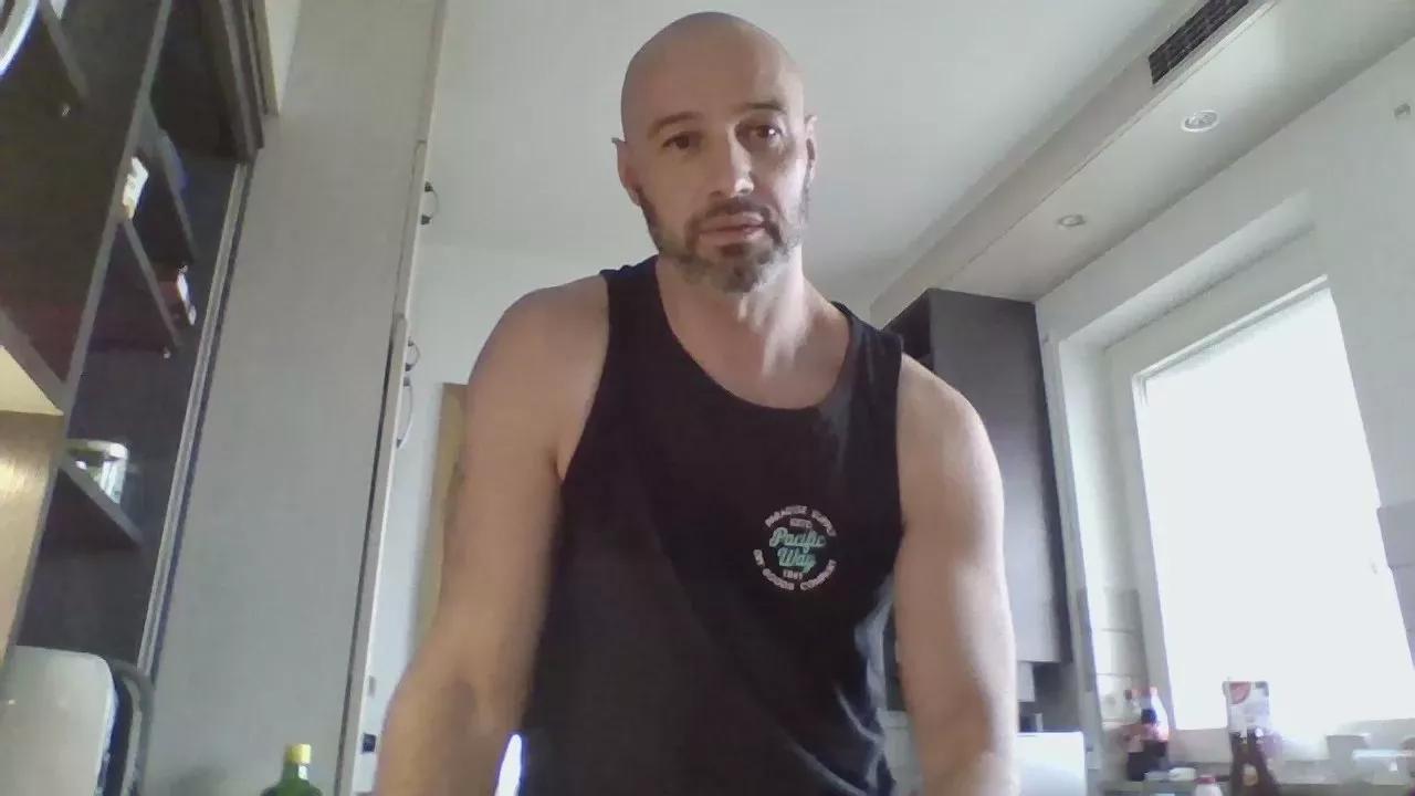ralfrush on Cam4 