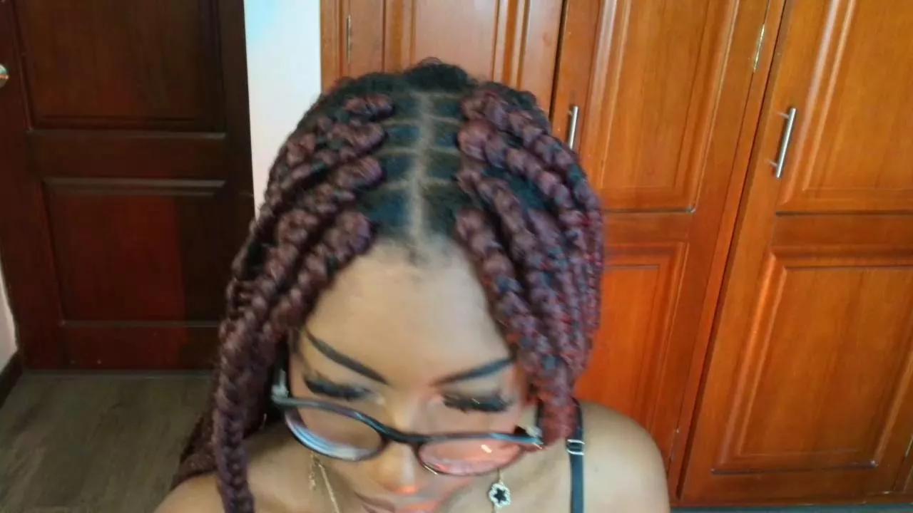 Raqueljones_ on Cam4 