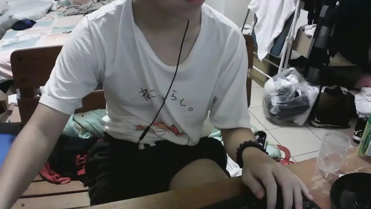 Offline rayo220 on Cam4