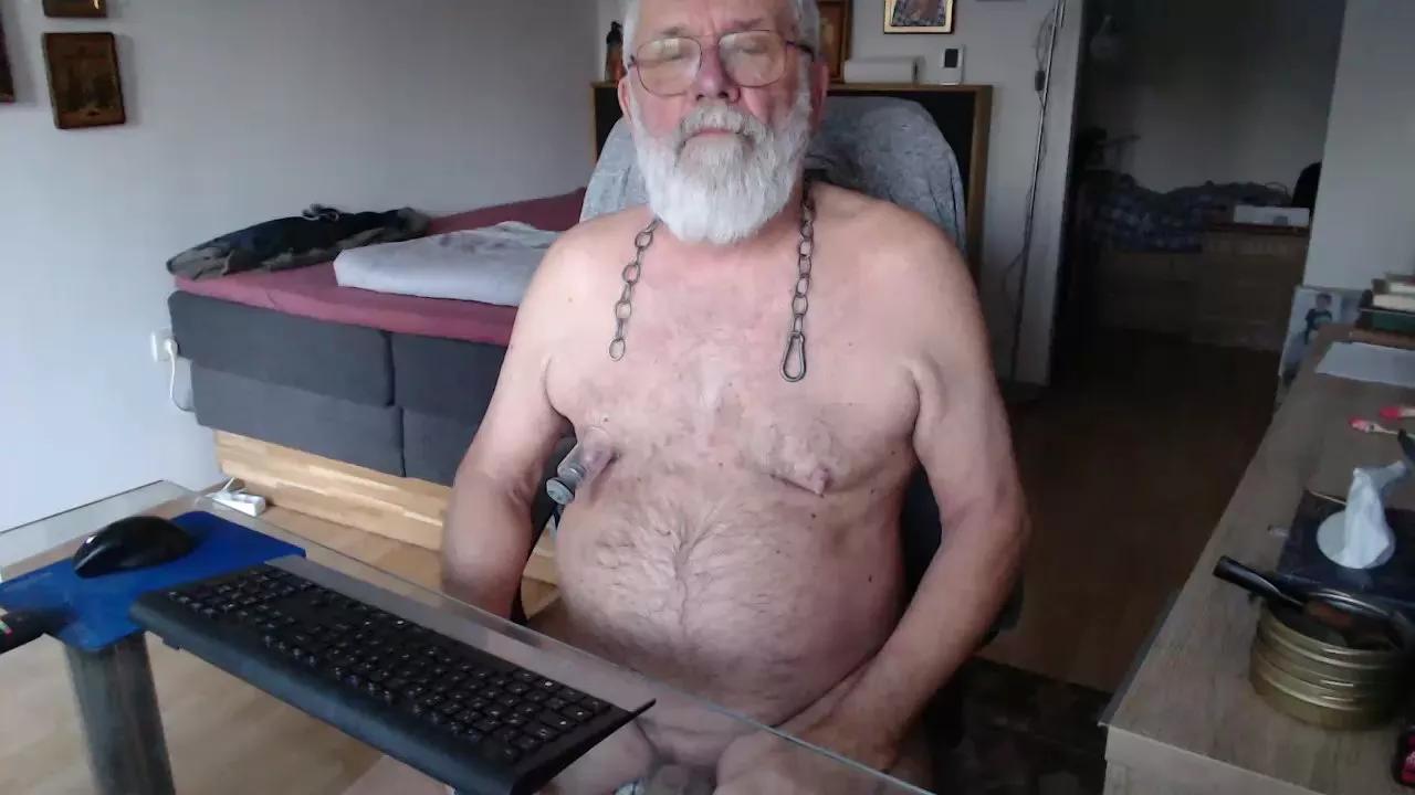 Ready4TT on Cam4 