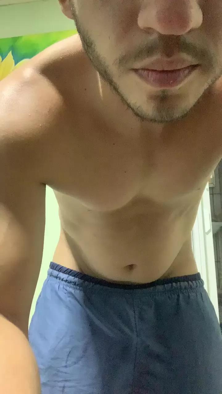 Revil7 on Cam4 