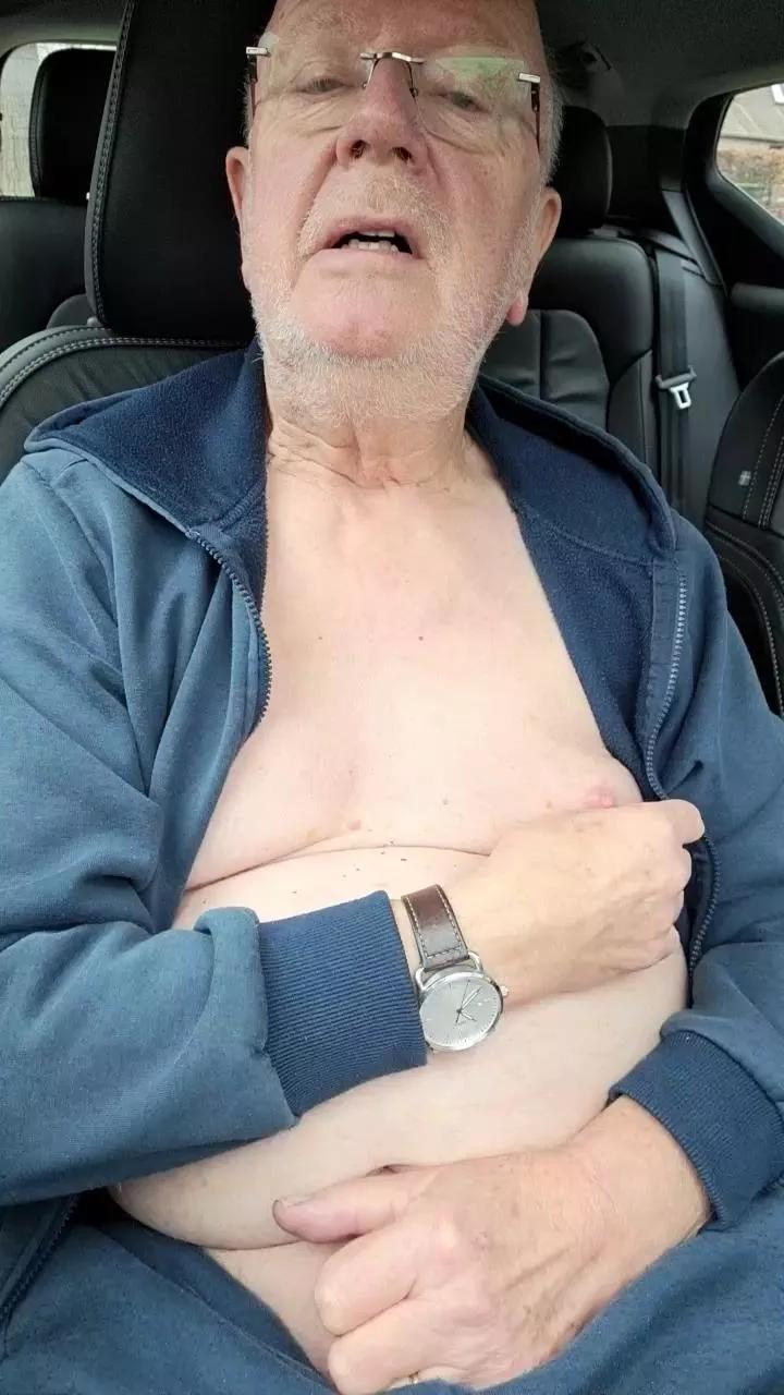 robert42 on Cam4 